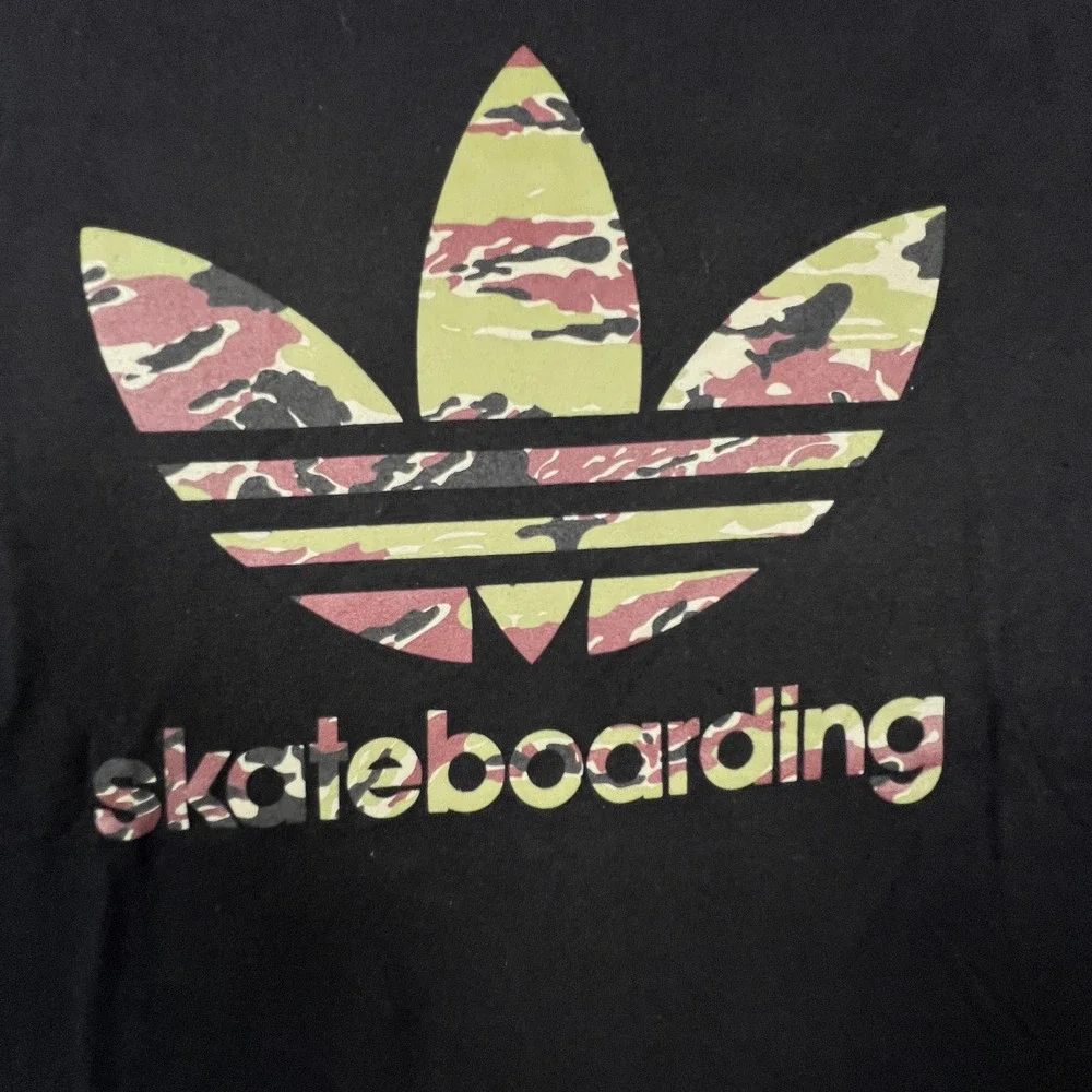 Adidas Skateboarding T-Shirt Mens M Black Camo Trefoil Logo Tee Street‎ Sporty